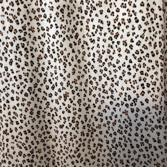 Banana Republic Leopard Print Button Front Blouse — Size M - Picture 5 of 5